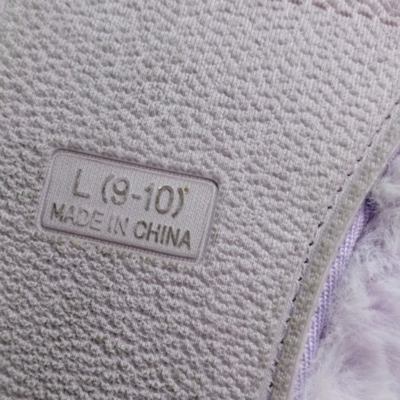 Faux Fur Purple Slippers Wide - Picture 4 of 4